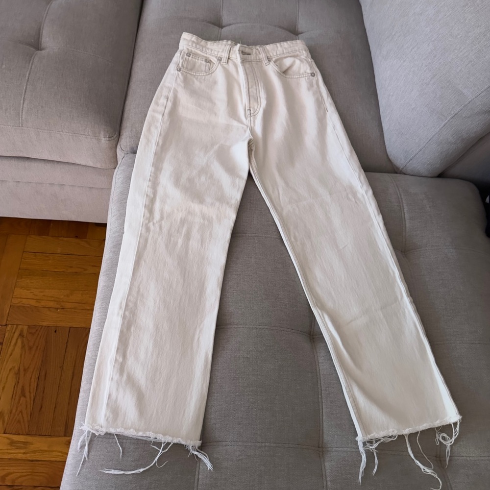 Zara jeans white size 04